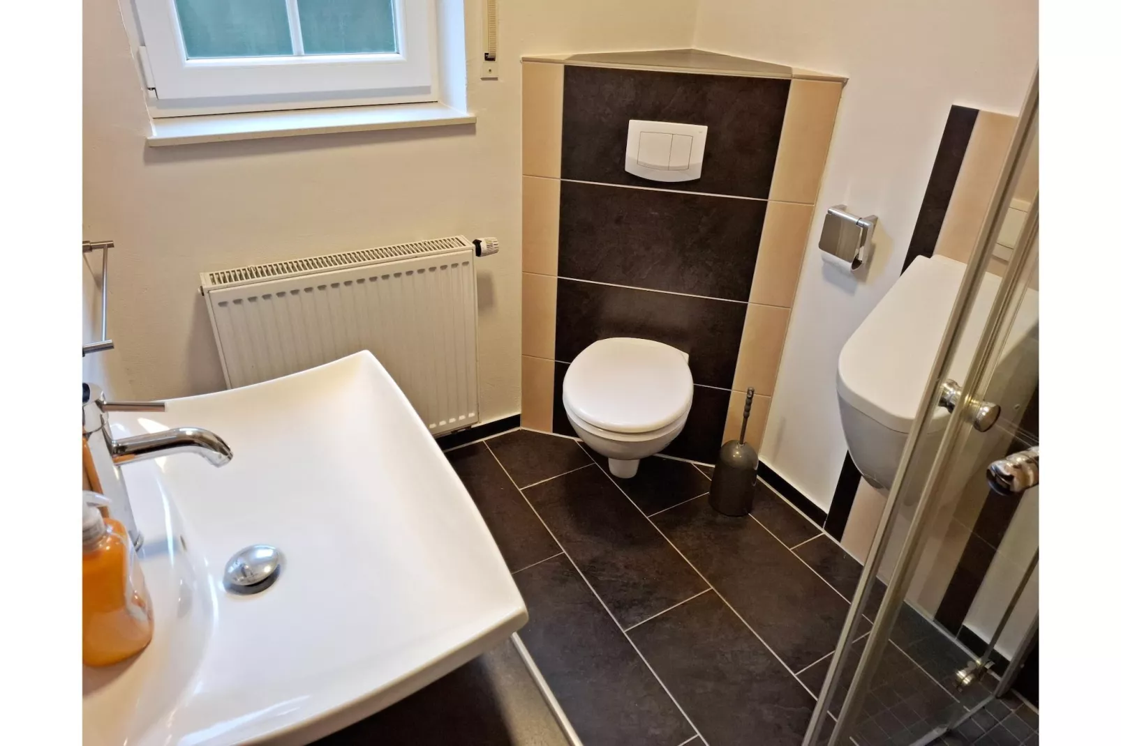 Deichhuus Een 37 - Badkamer