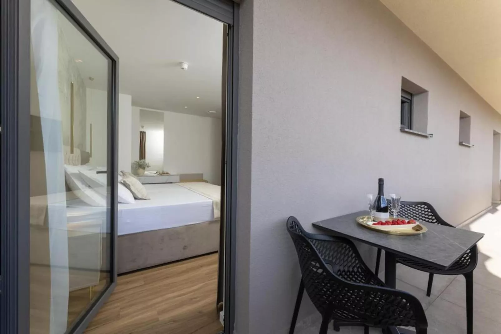 PICTAS Residence - Deluxe Double Room with Balcony and Sea View - Terrasbalkon