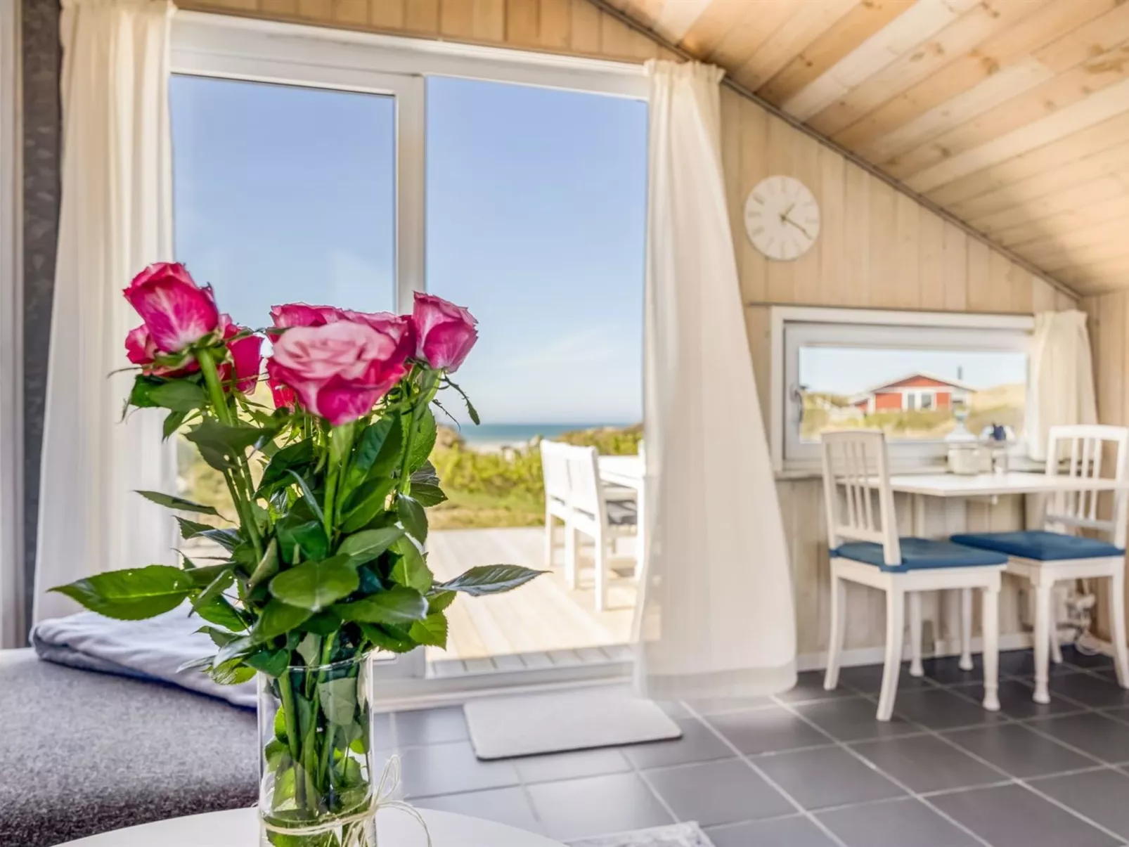 "Doritea" - 50m from the sea - Binnen
