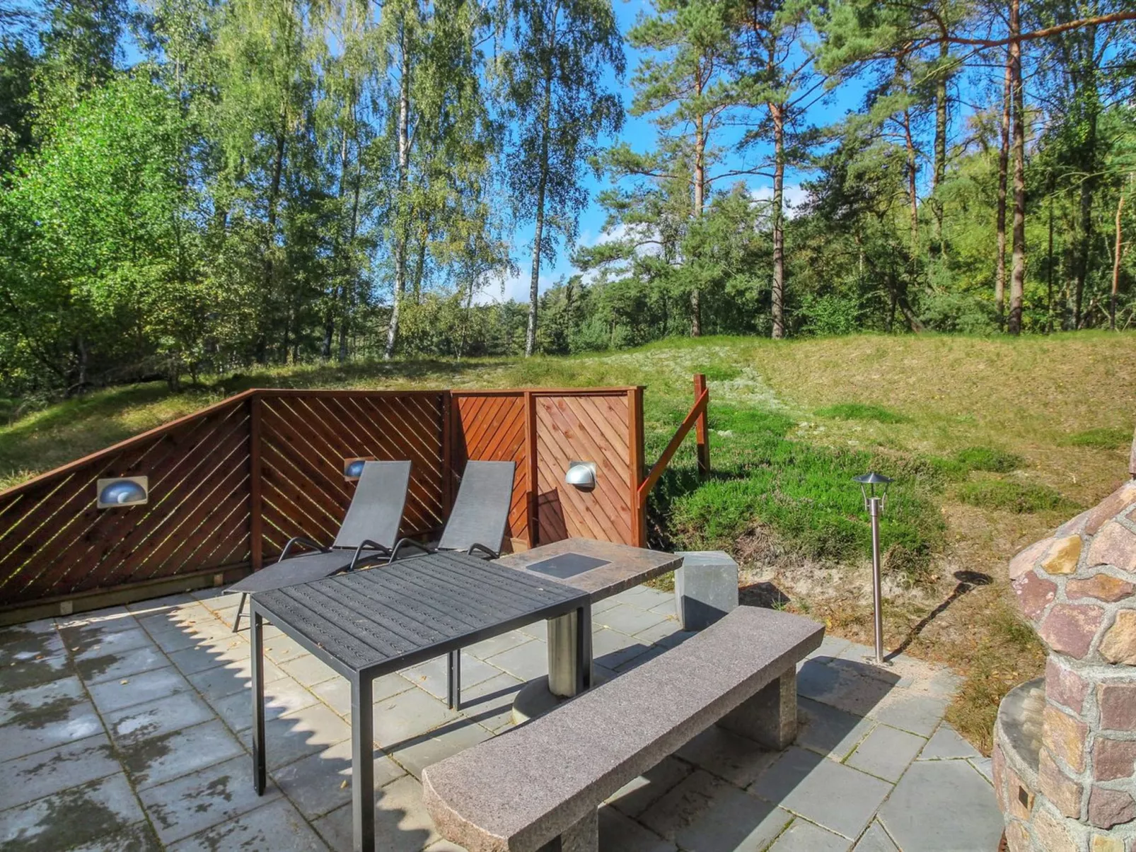 "Sylvia" - 900m from the sea - Buiten