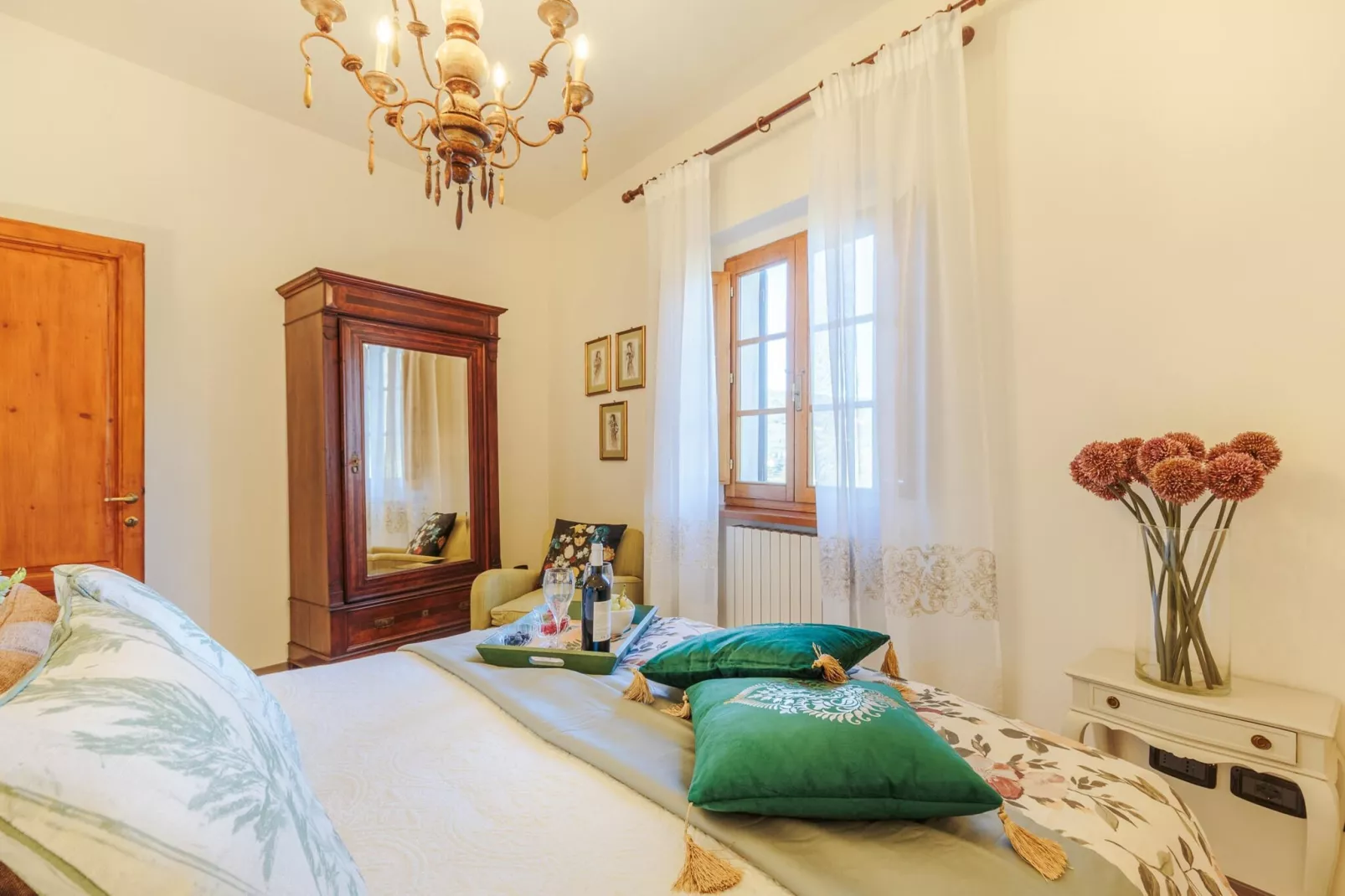 Amore Farmhouse Retreat - Slaapkamer