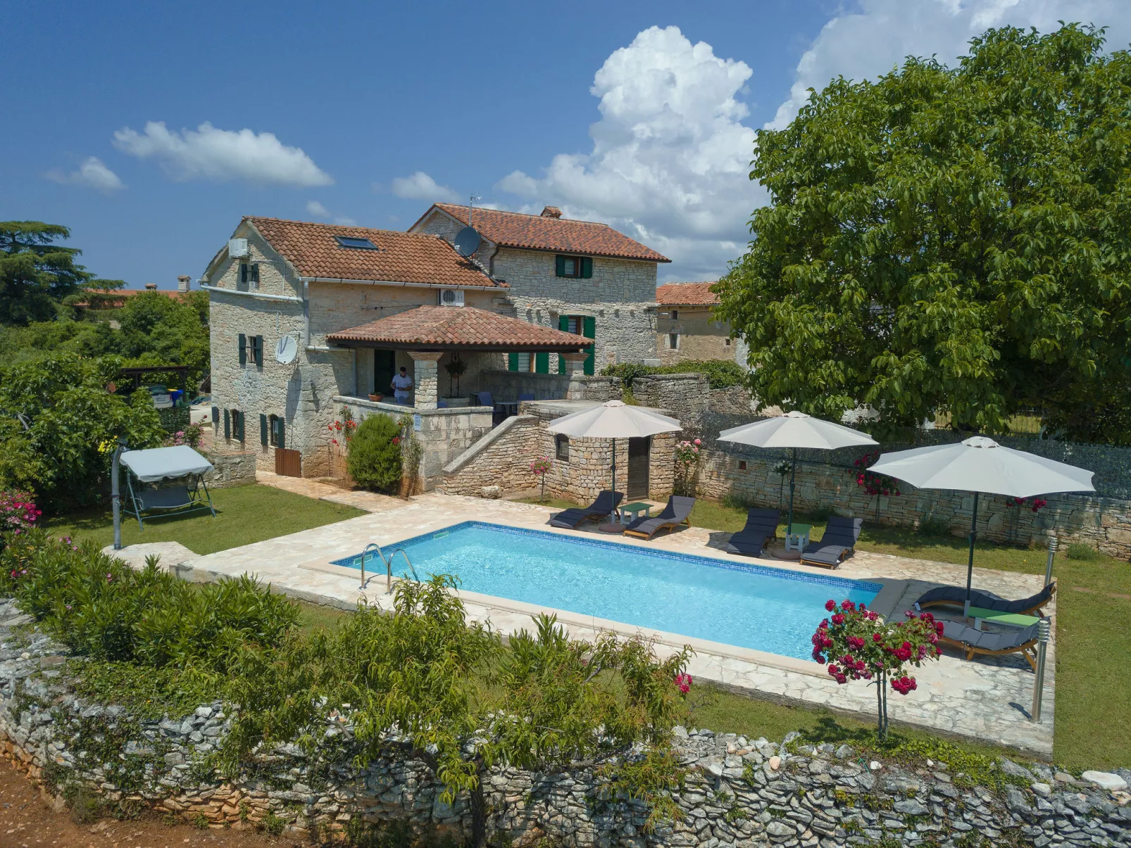 Villa Roza - Buiten