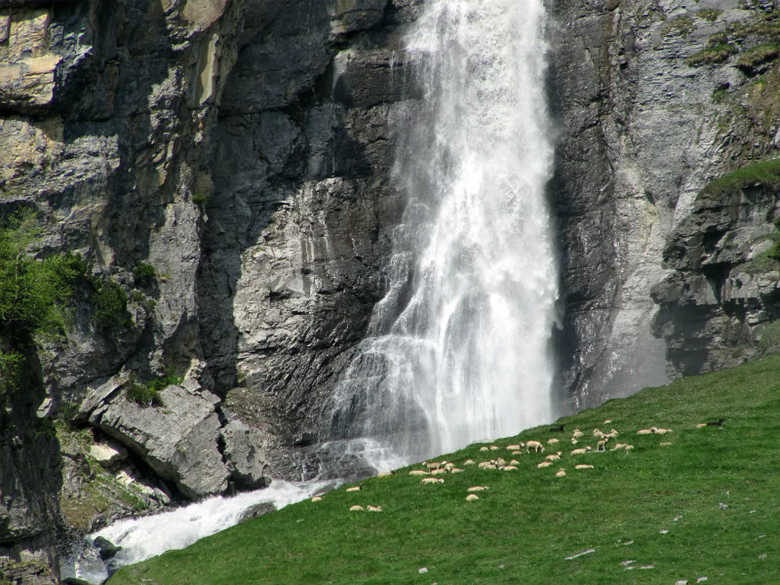 Pradas Resort Brigels, (Breil/Brigels). - Buiten
