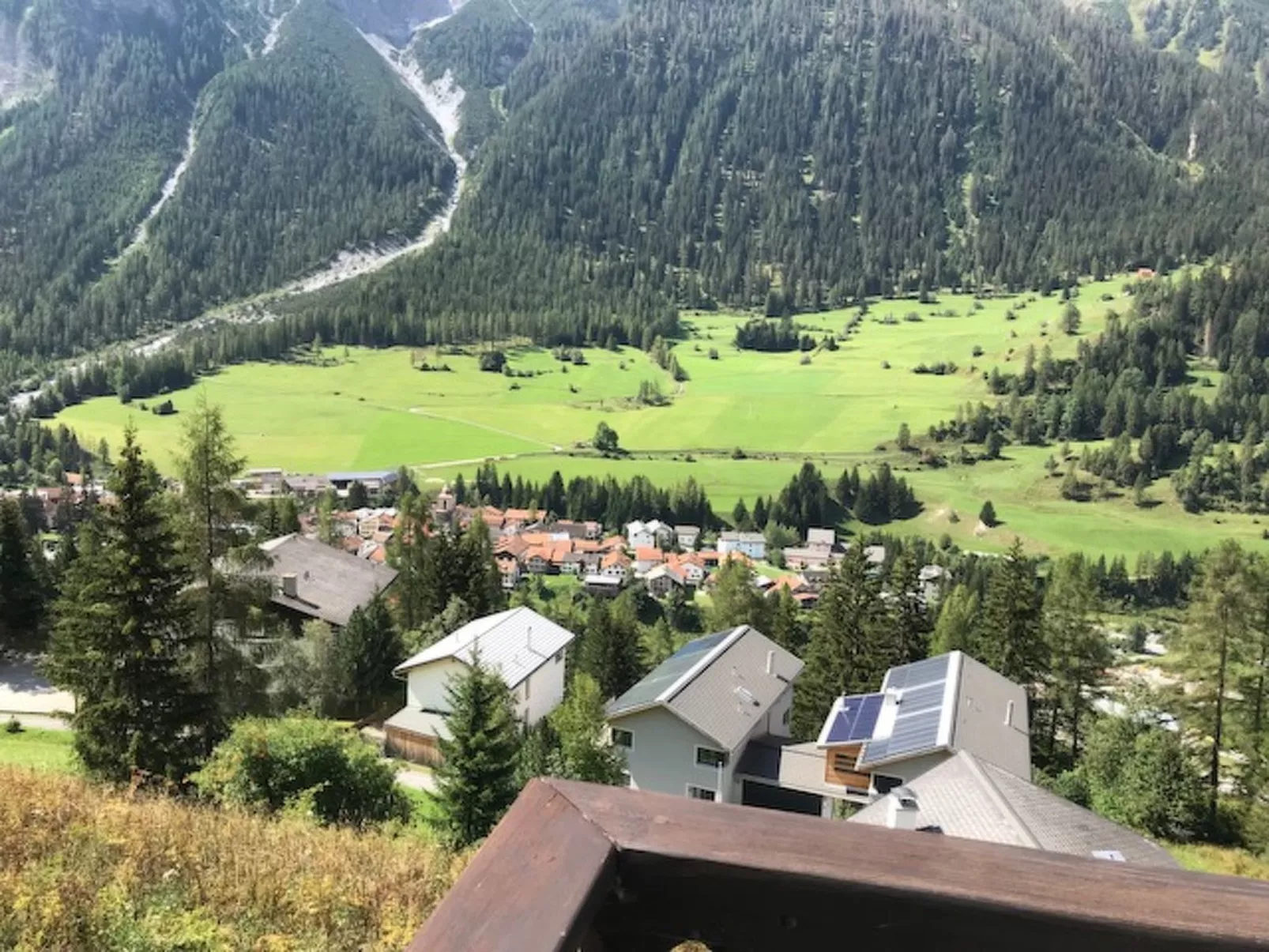 Chesa Giattin°, (Bergün/Bravuogn). - Buiten