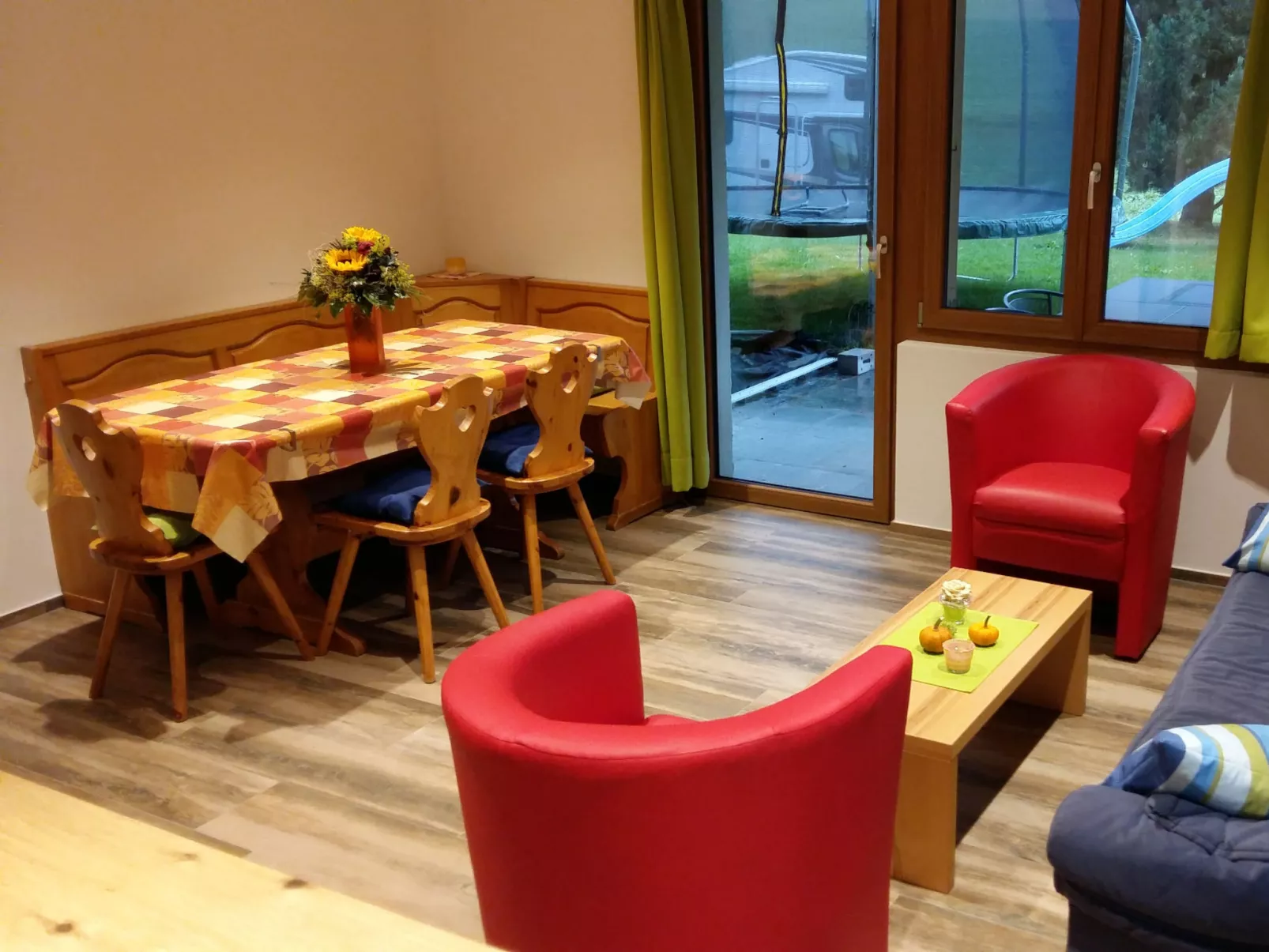 Schweizer, Obersaxen-Affeier, (Obersaxen). - Binnen