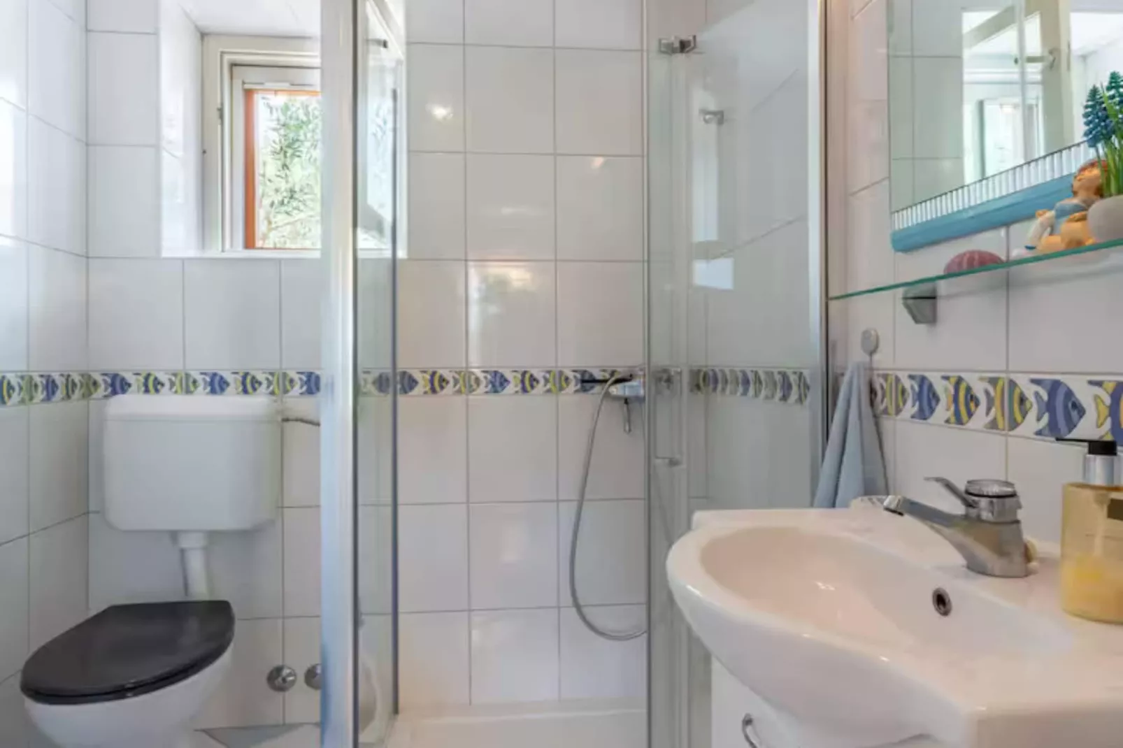 Holiday home House of the Sun - Three Bedroom Holiday Home with Pool - Badkamer