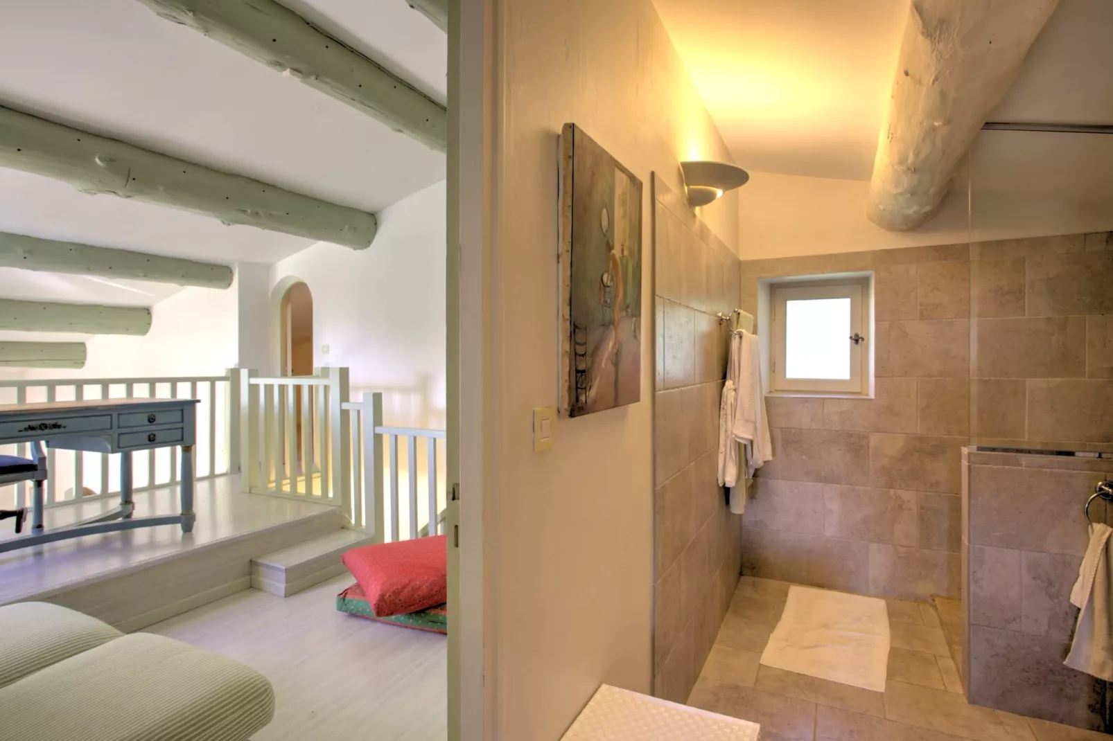 La Garrigue L362 - Badkamer