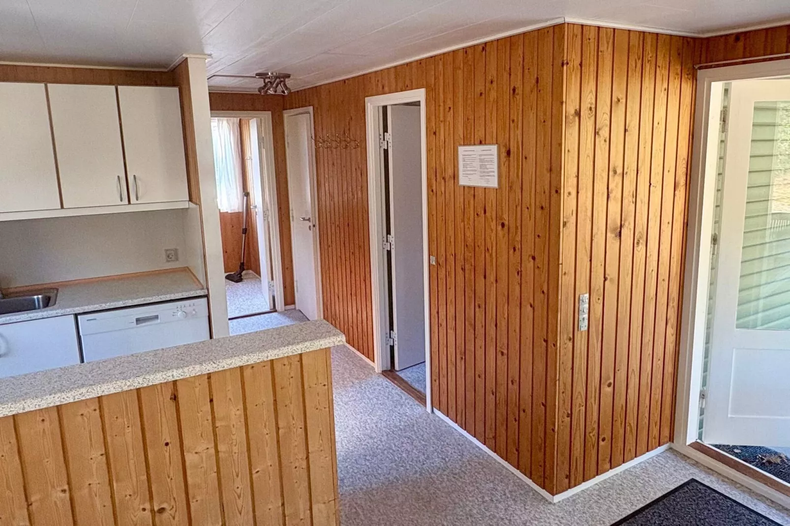 5 Personen vakantie huis in Aakirkeby - Binnen