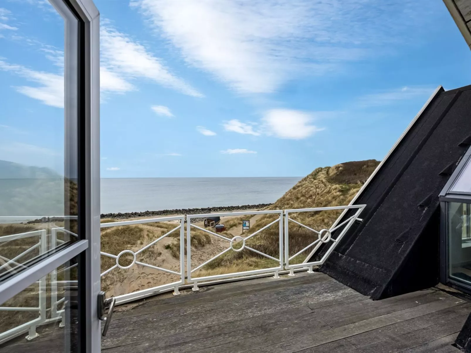 "Hillegonde" - 84m from the sea - Buiten