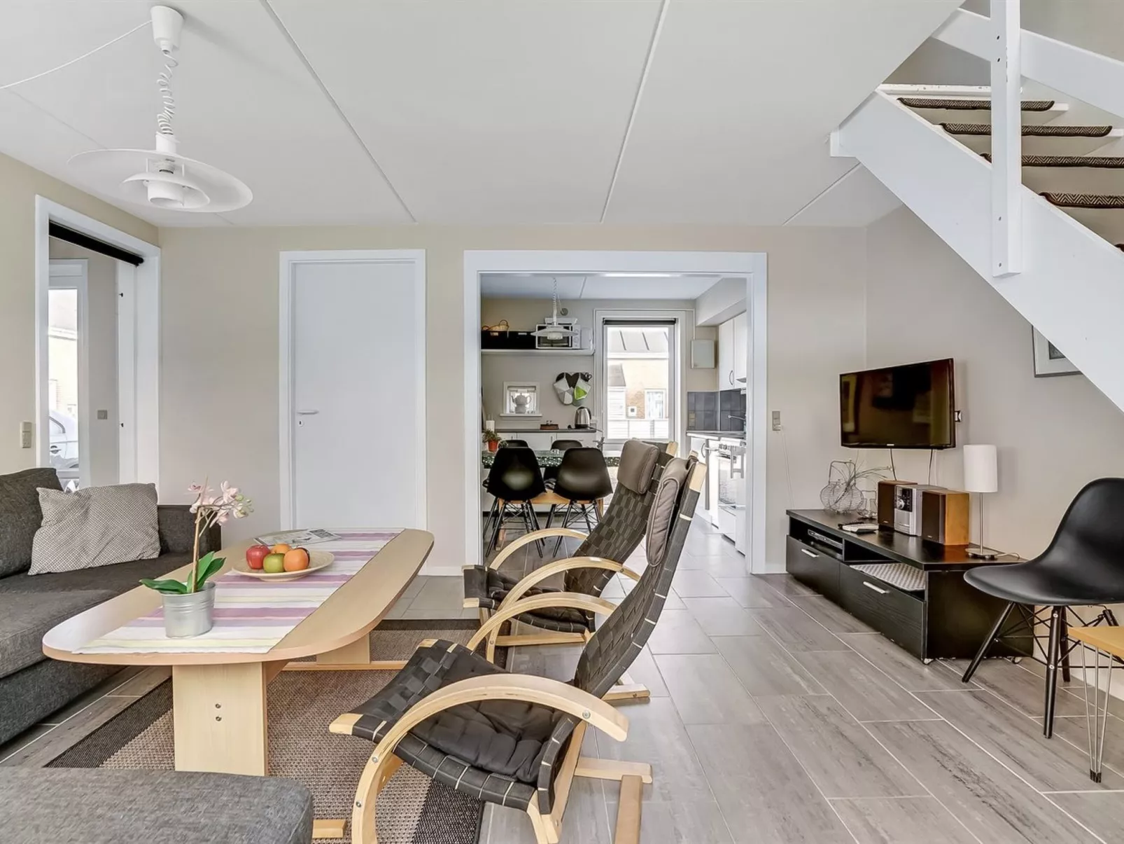 "Palni" - 2.3km from the sea - Binnen