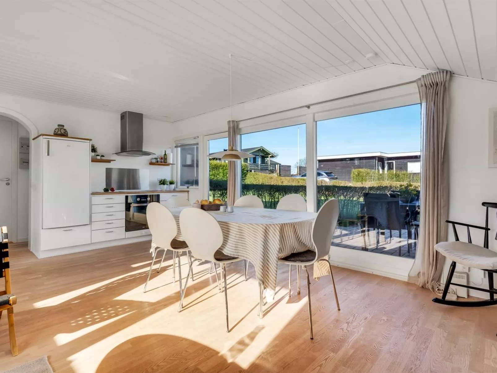 "Joannes" - 200m from the sea - Binnen