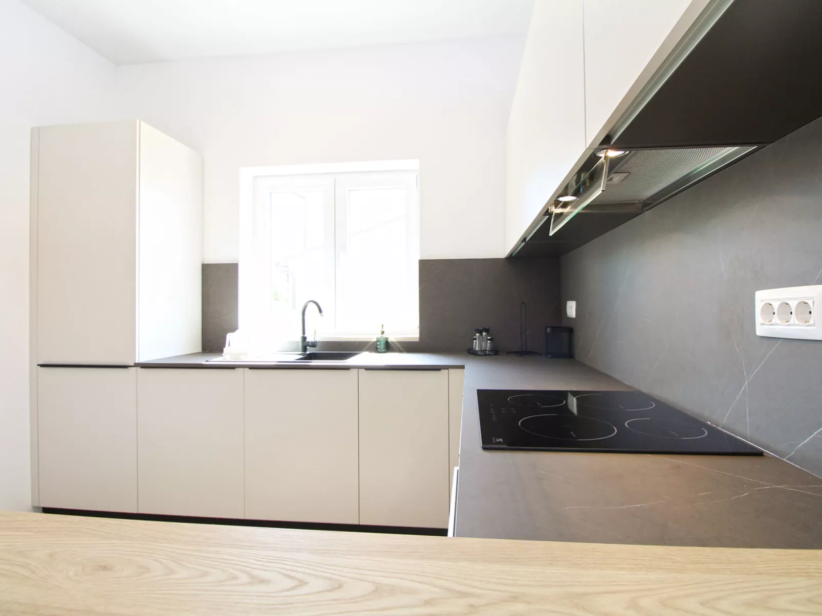 House 2340 - Binnen