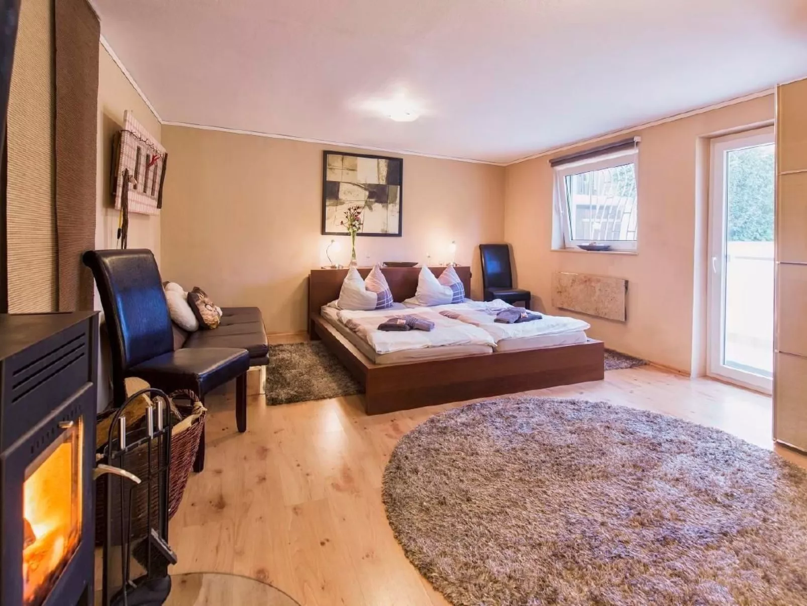 4 Sterne Ferienwohnung mit 3 Schlafzimmern, Nähe Limburg, Rheingau,Taunus, West - Binnen