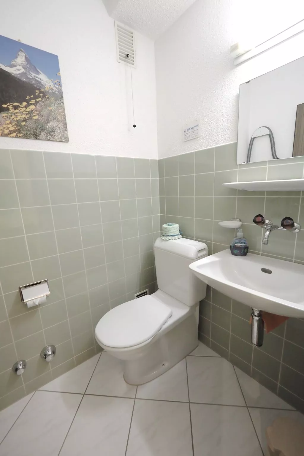 Arcula, (Flims Dorf). Grosszügige 3.5 Zimmerwohnung, 105 m2, ruhig & zentral ge - Image-tags.info