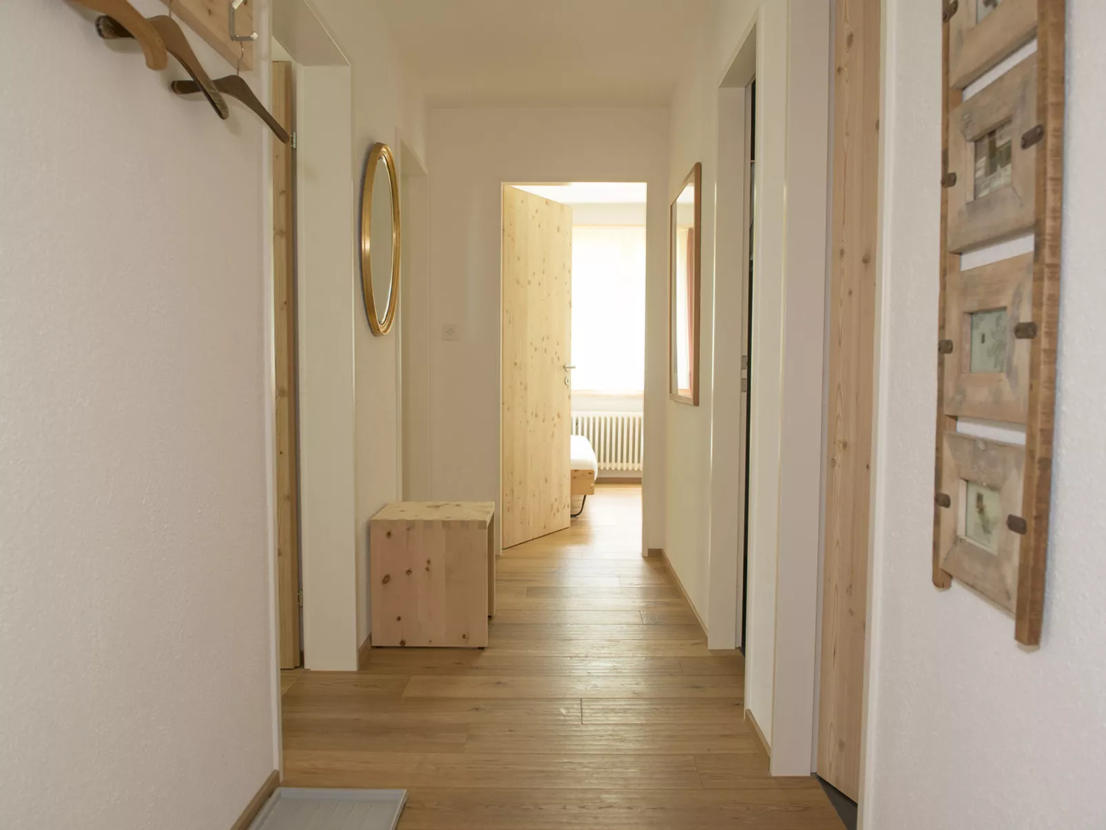 LANIUS, (Scuol) - Buiten