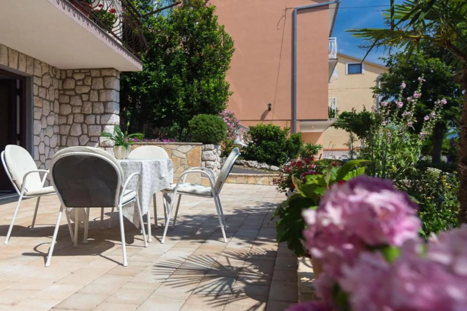 Apartments Marko - One Bedroom Apartment (Ground Floor) - Buitenlucht