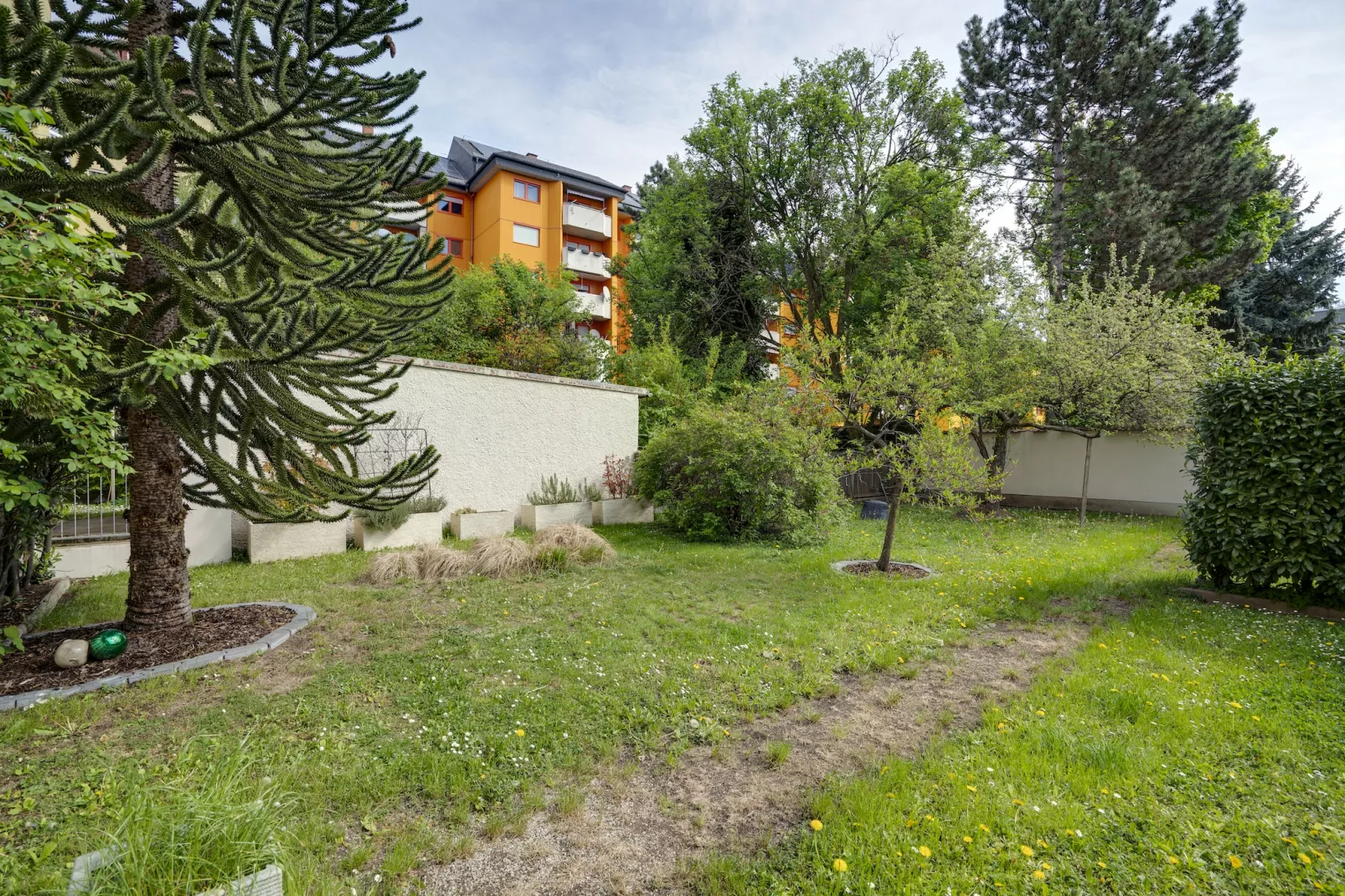 Top 6 Apartment 2P in Graz - Tuinen zomer