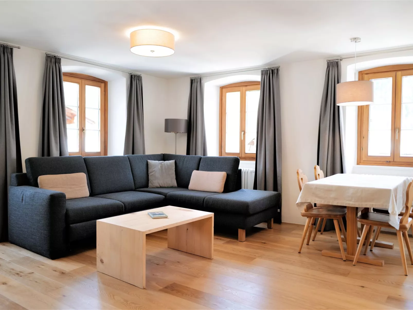 Hotel Münsterhof, (Müstair). - Binnen