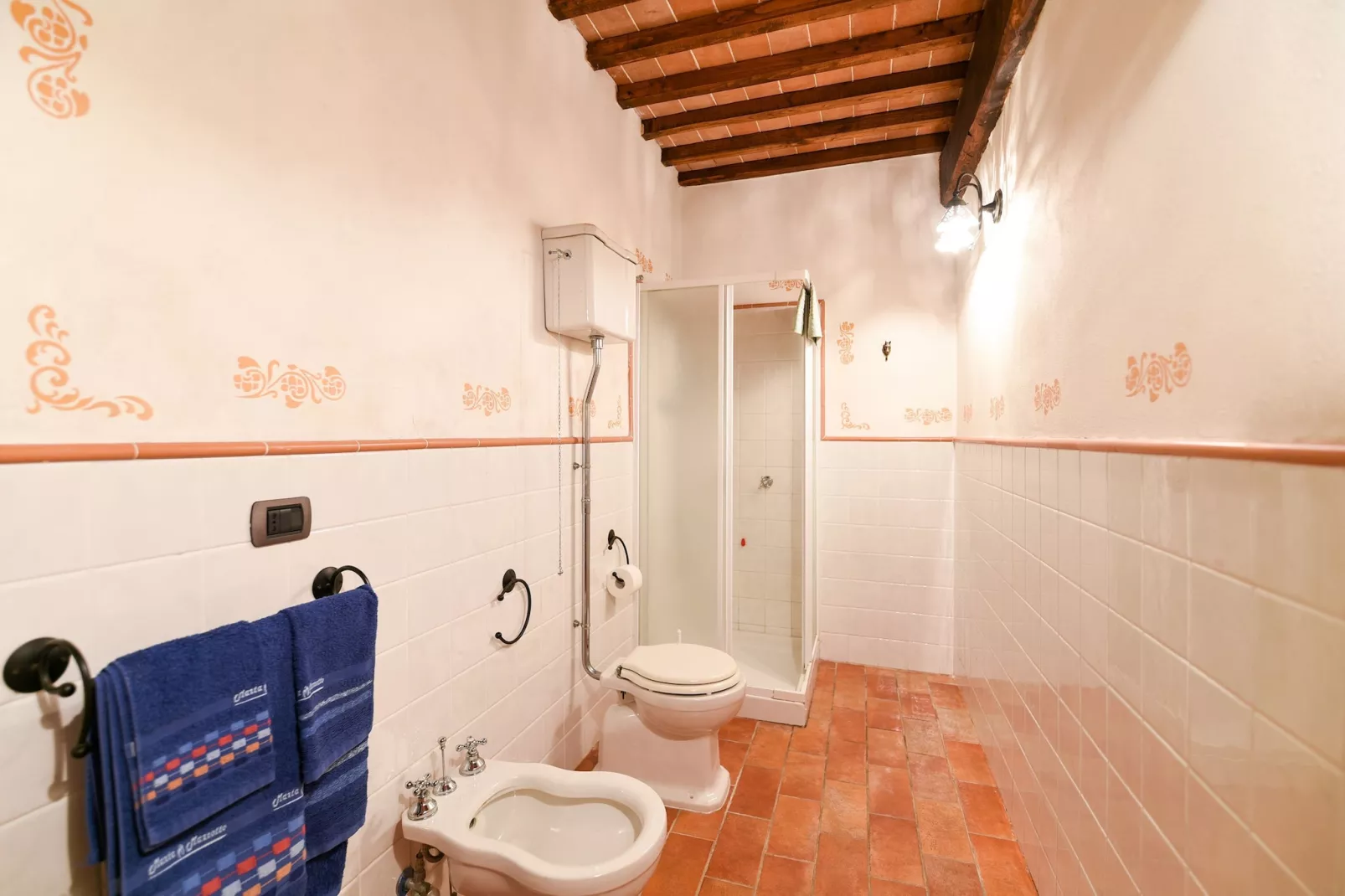 Macetona - Suite - Badkamer