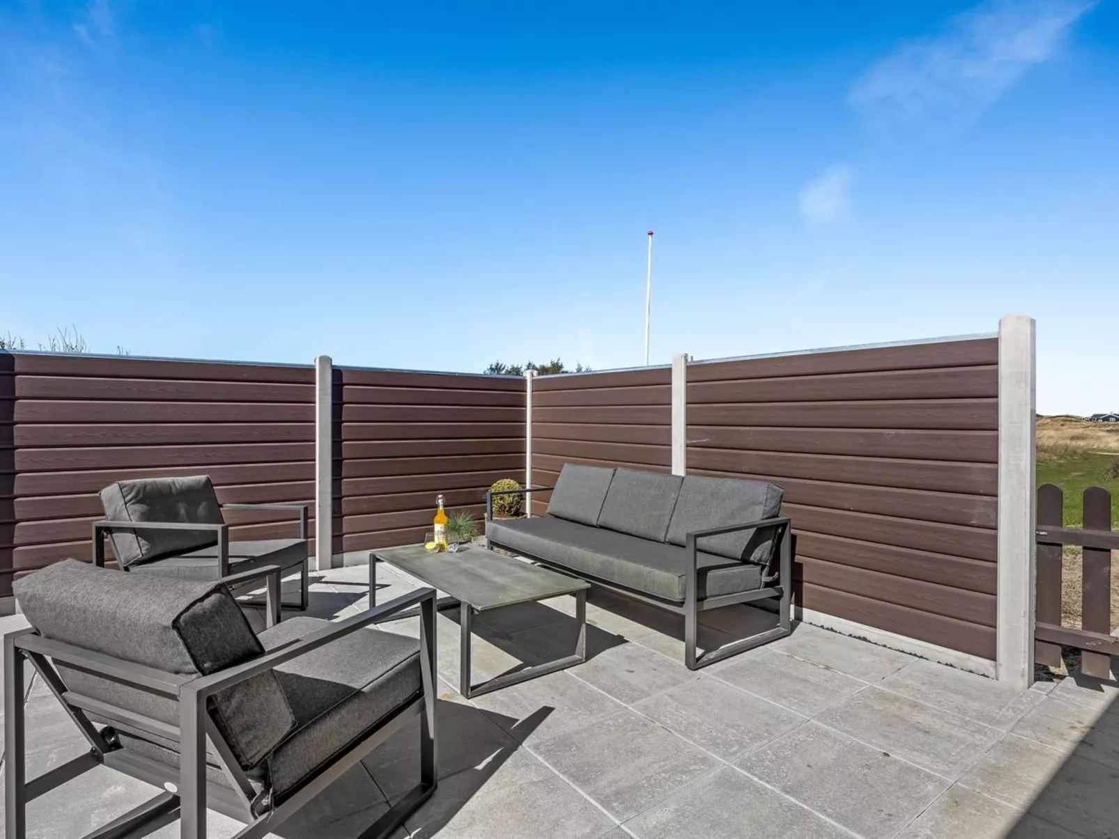 "Zuhra" - 250m from the sea - Buiten