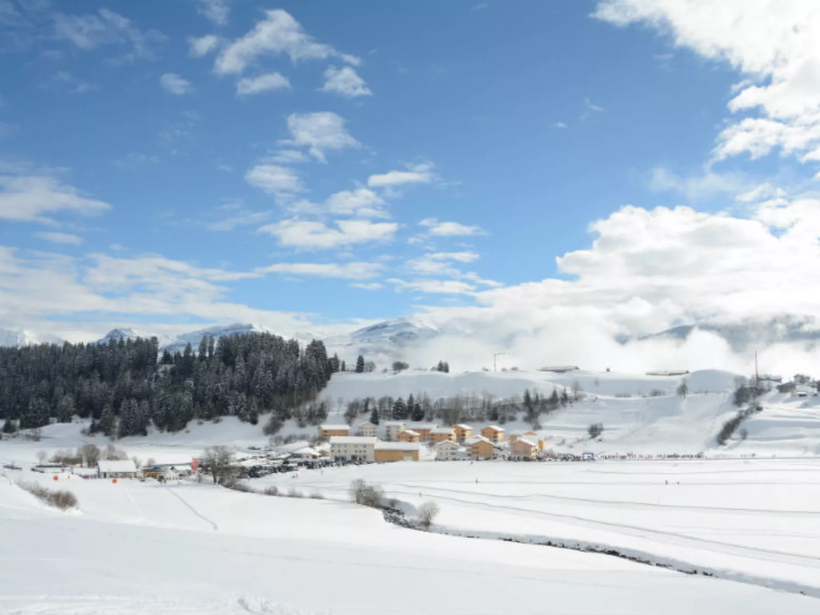 Pradas Resort Brigels, (Breil/Brigels). - Buiten