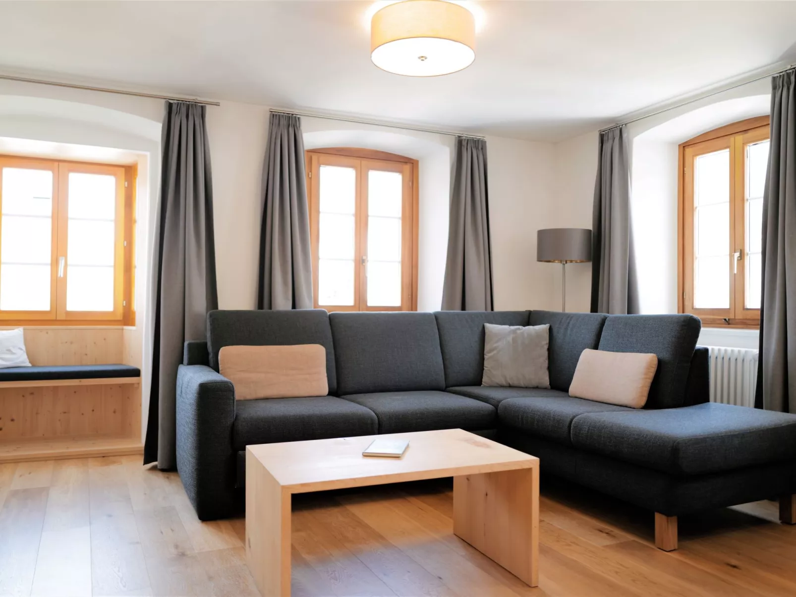 Hotel Münsterhof, (Müstair). - Binnen