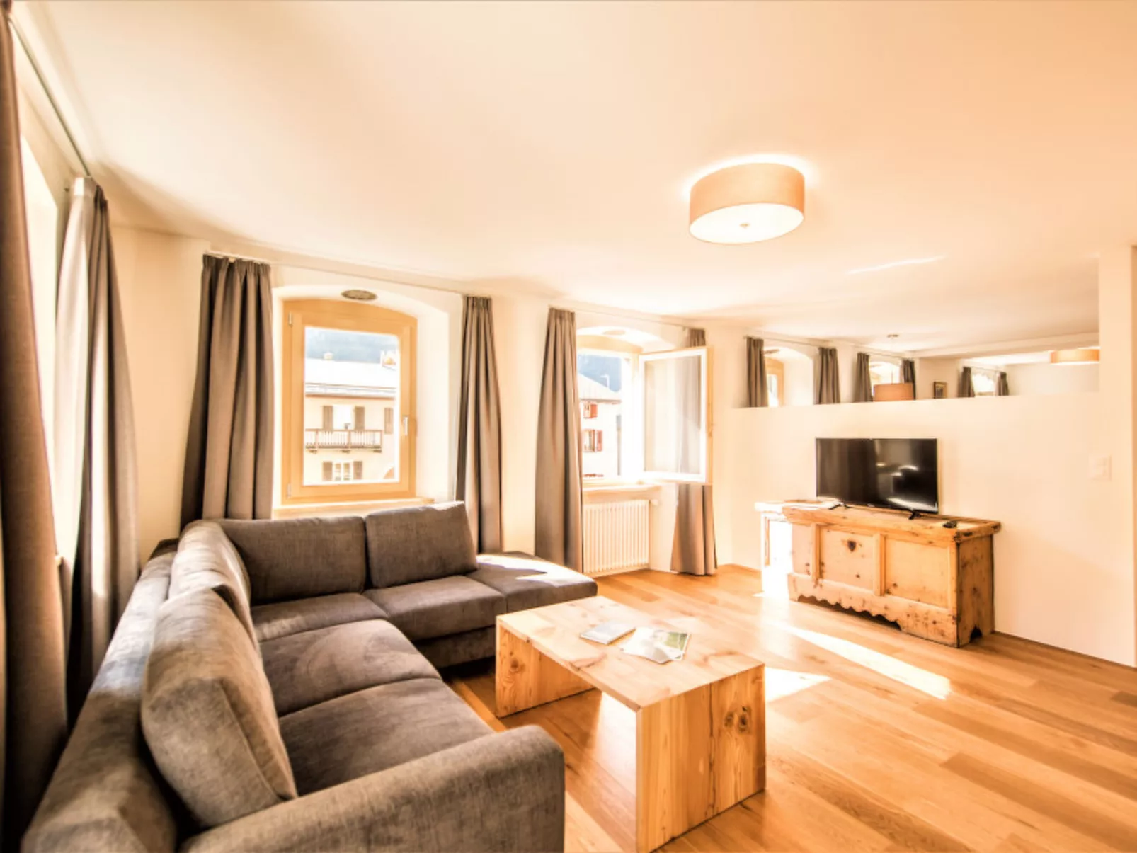Hotel Münsterhof, (Müstair). - Binnen