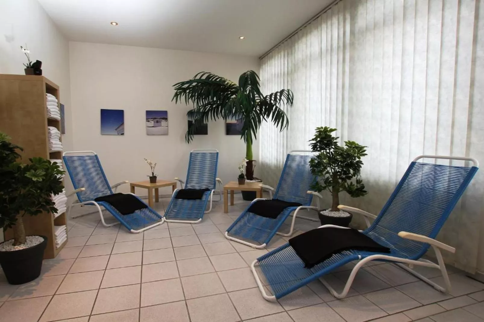 Holiday Inn Frankfurt Neu-Isenb - Standard Double Room - Faciliteiten