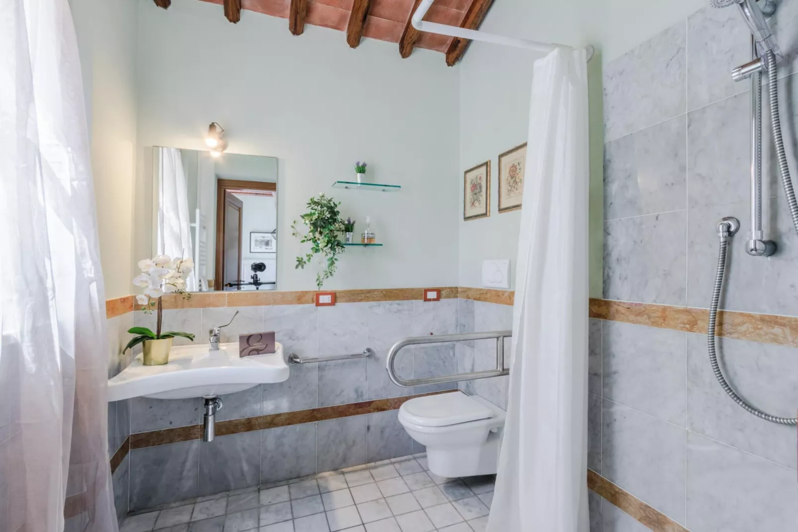 Elisa Farmhouse Apartment in Wine Resort - Badkamer