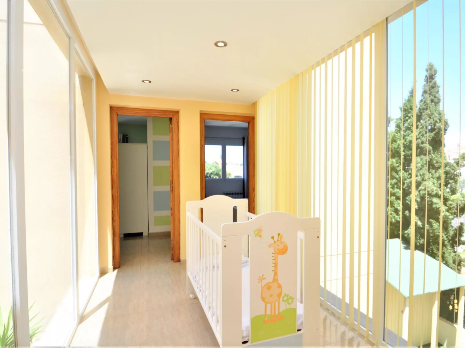 VILLA HUGO Casa en zona residencial tranquila Bahía Grande con Piscina Privada. - Buiten