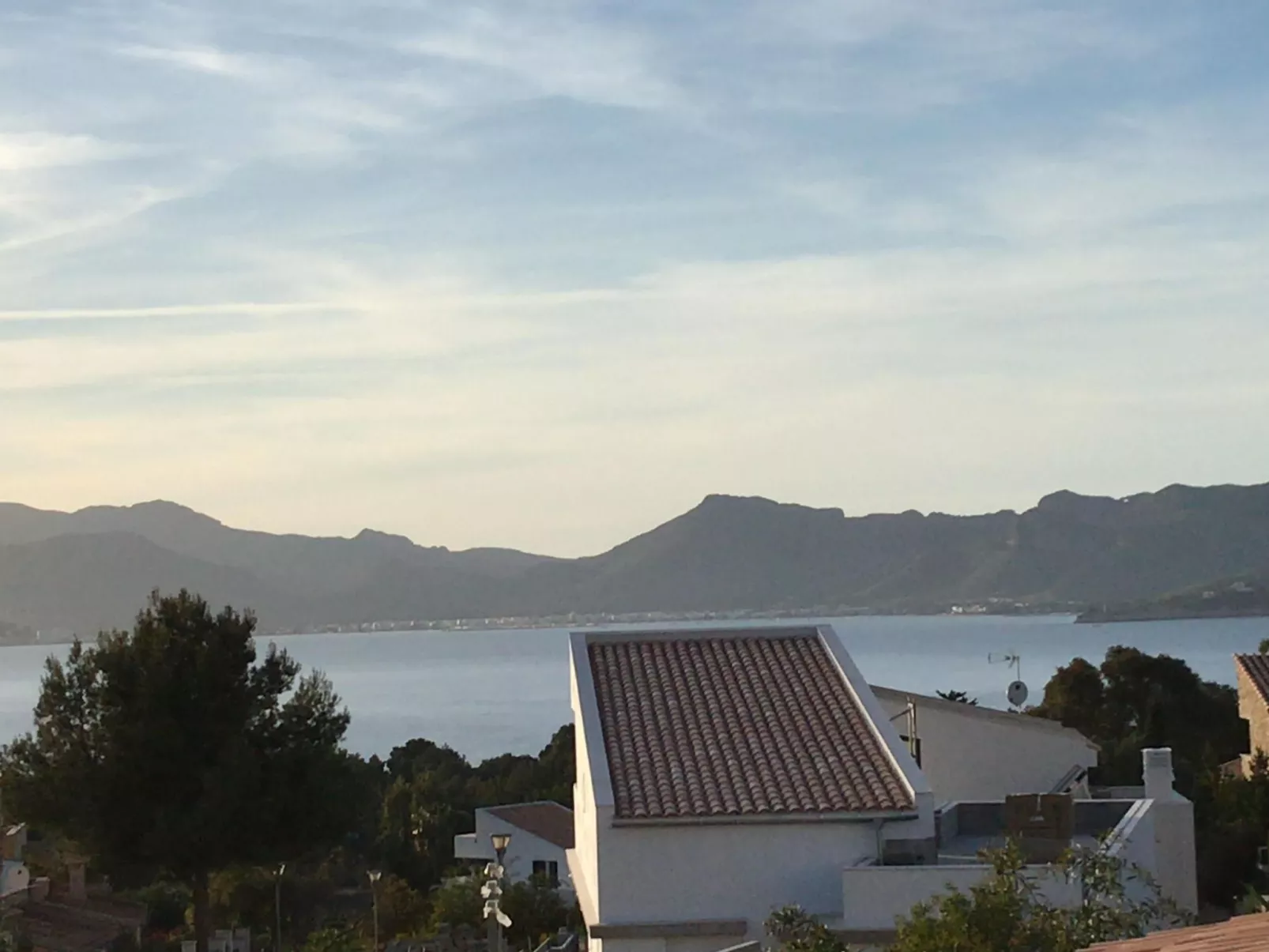 Moderne Villa mit Pool, Terrasse und traumhaften Meerblick - Binnen
