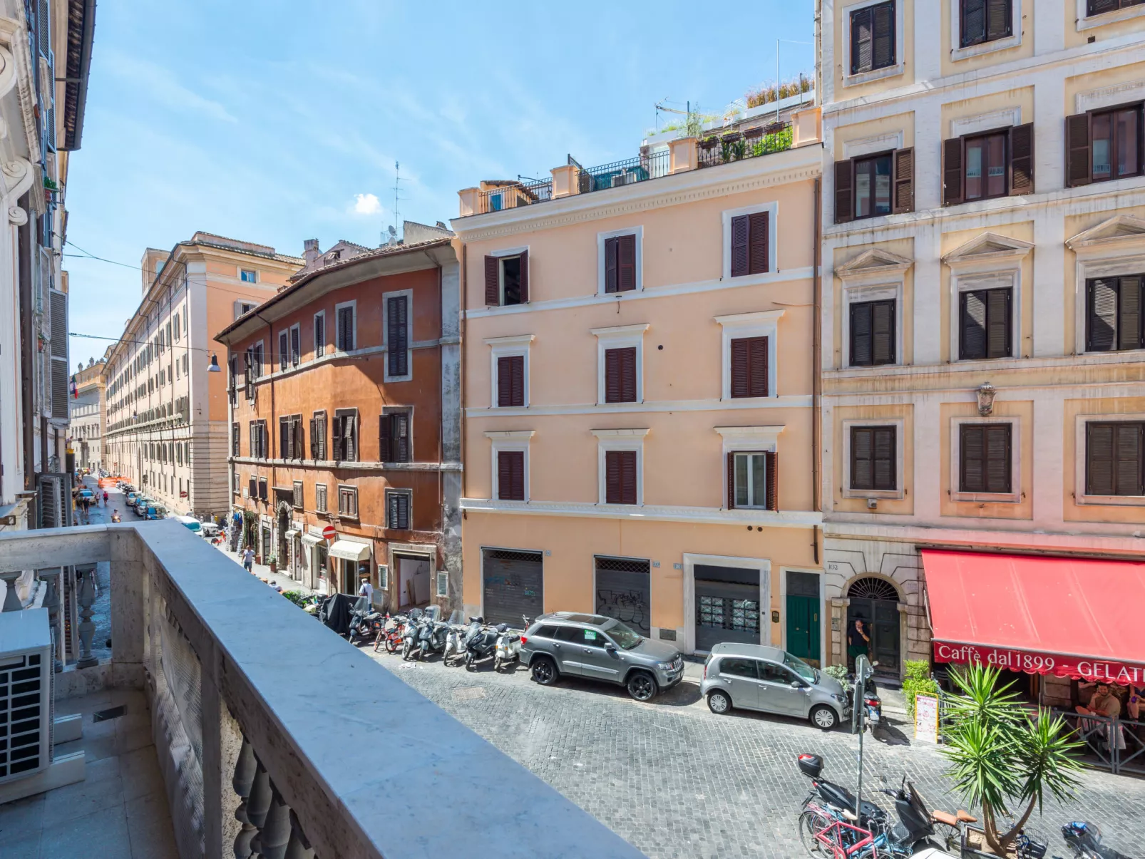 Antico Balcone-Buiten