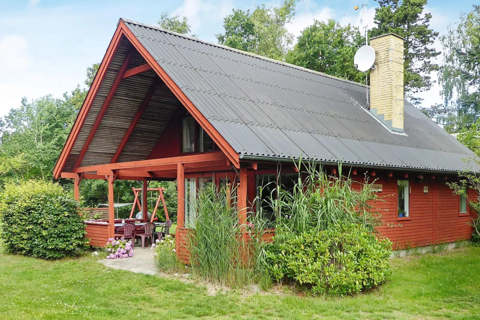 Schilderachtig vakantiehuis in Glesborg bij het strand