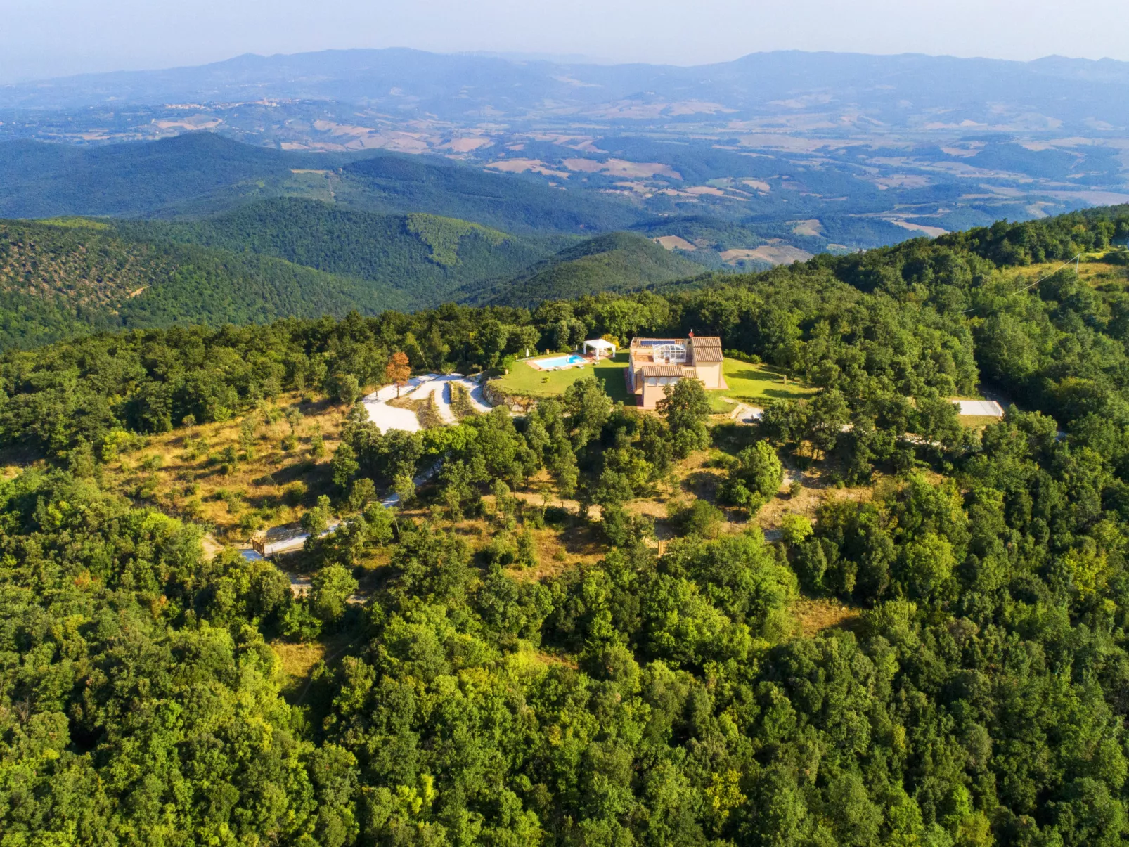 Poggio al Pruno-Buiten