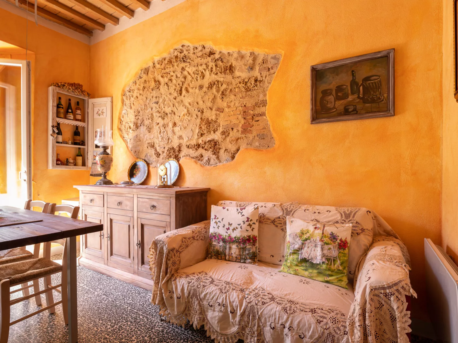 Casa dell´Arco-Binnen