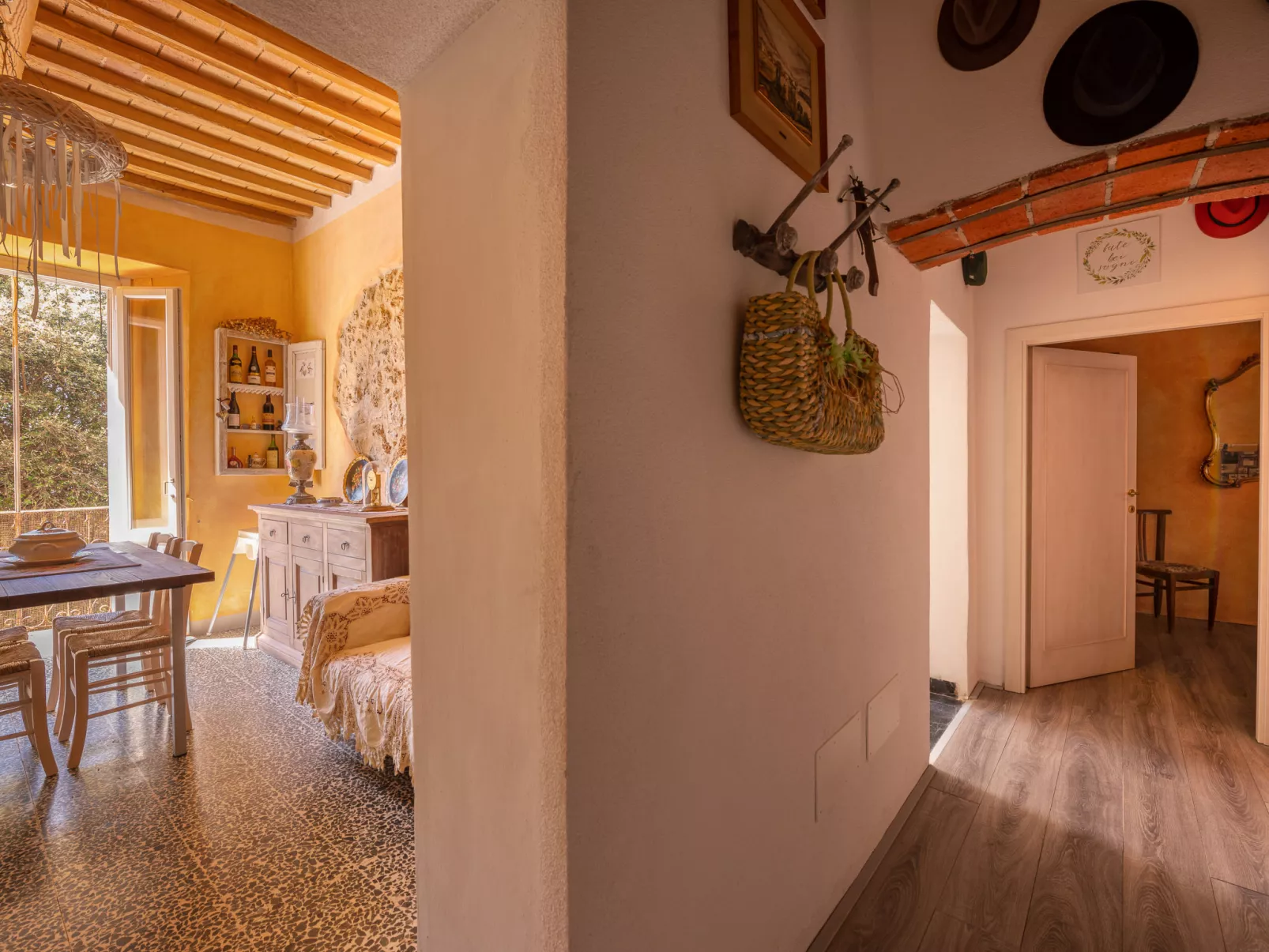 Casa dell´Arco-Binnen
