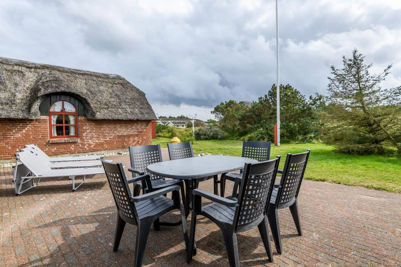 7 persoons vakantie huis op een vakantie park in Hvide Sande-Buiten
