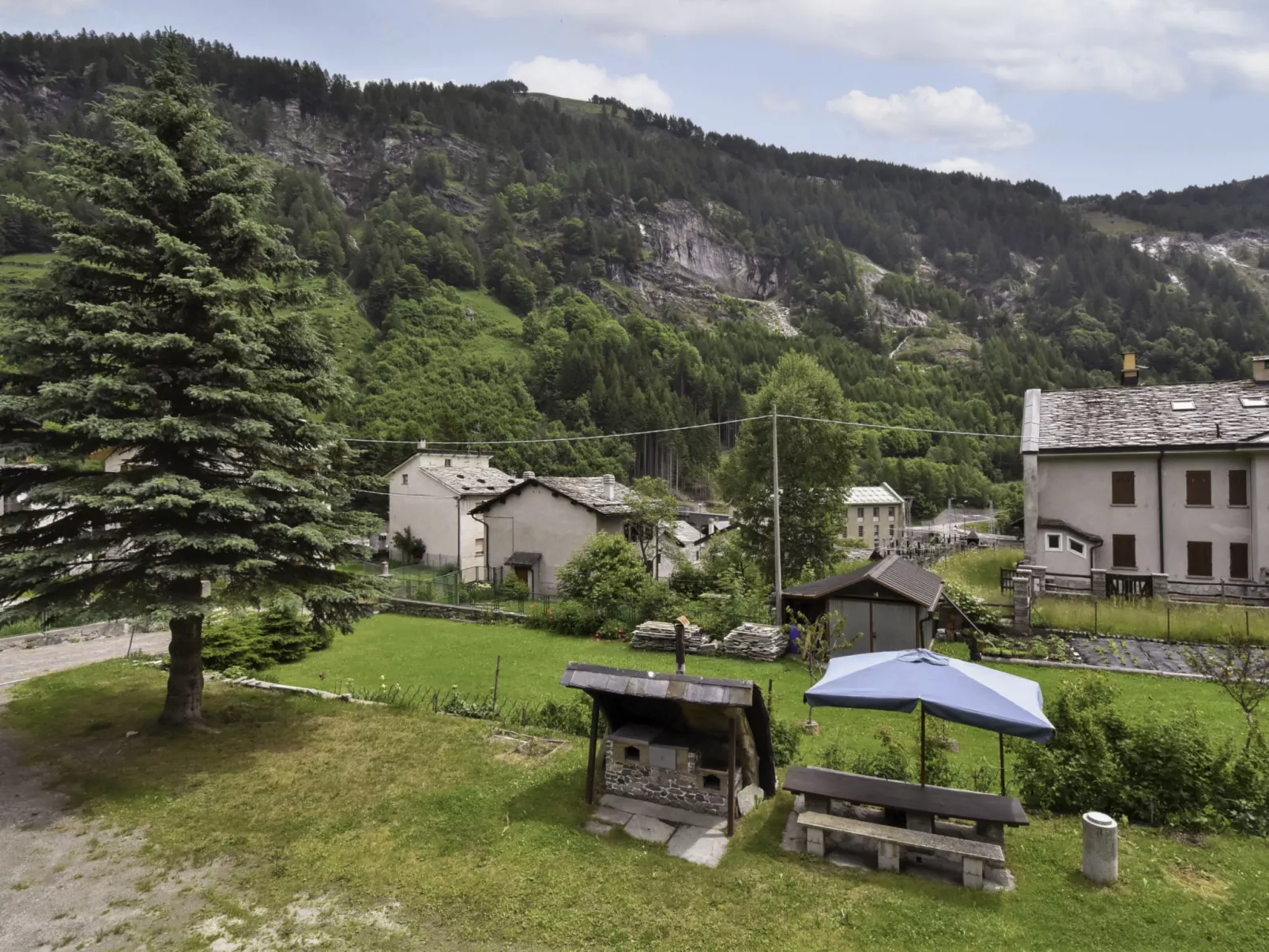 Isola di Madesimo Apartments-Buiten