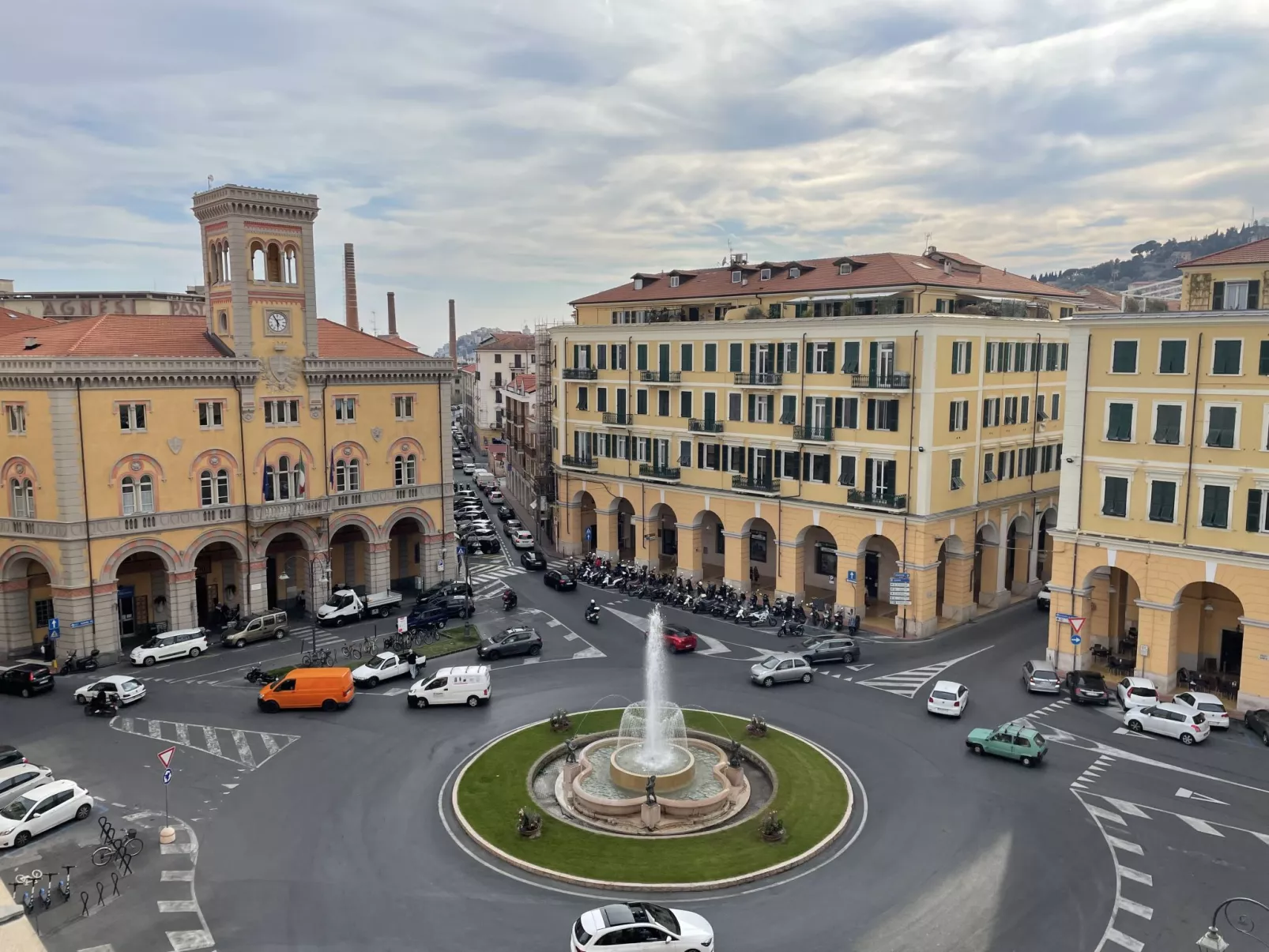 La Finestra sulla Piazza