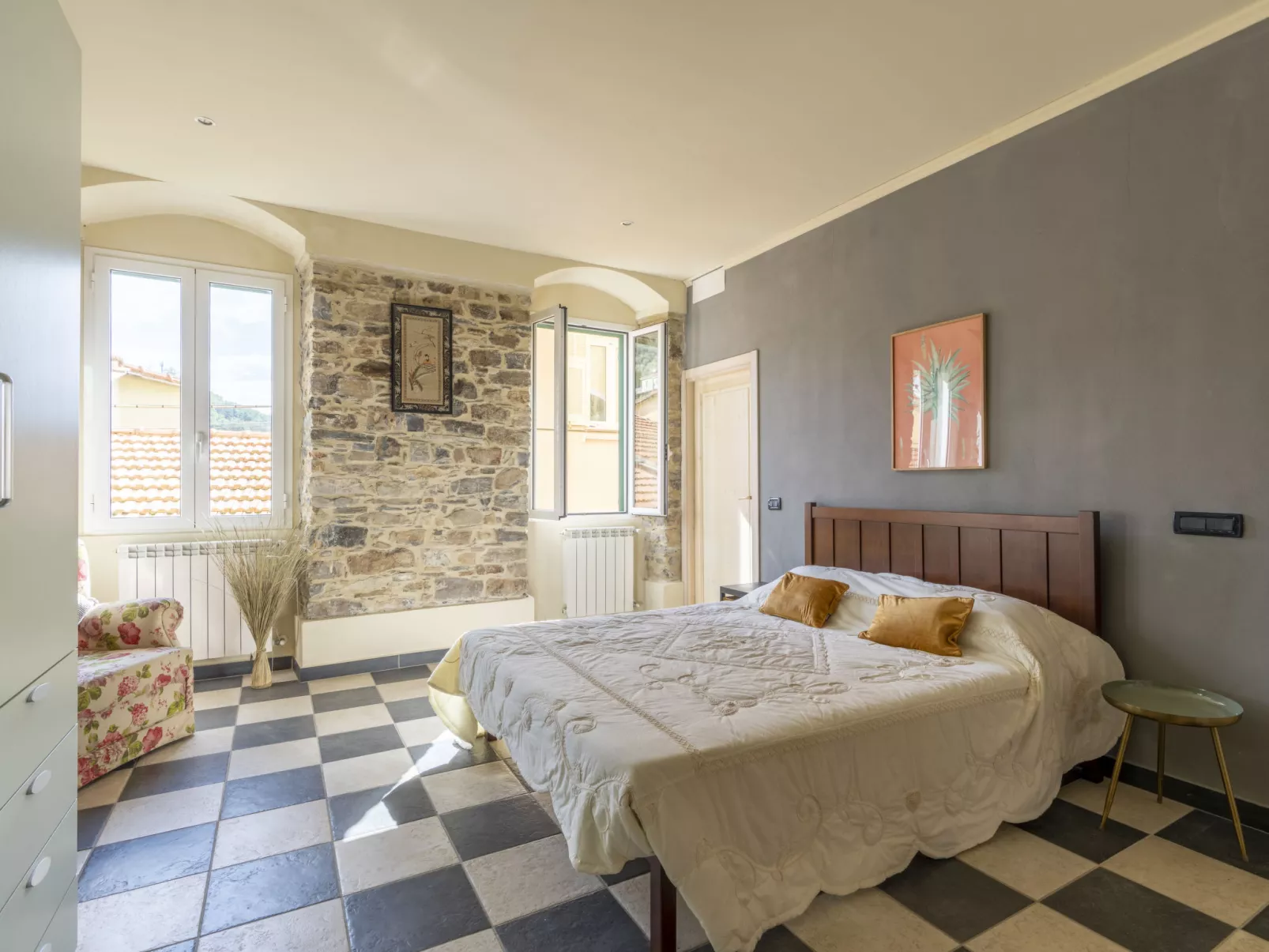 Casa Derna-Binnen