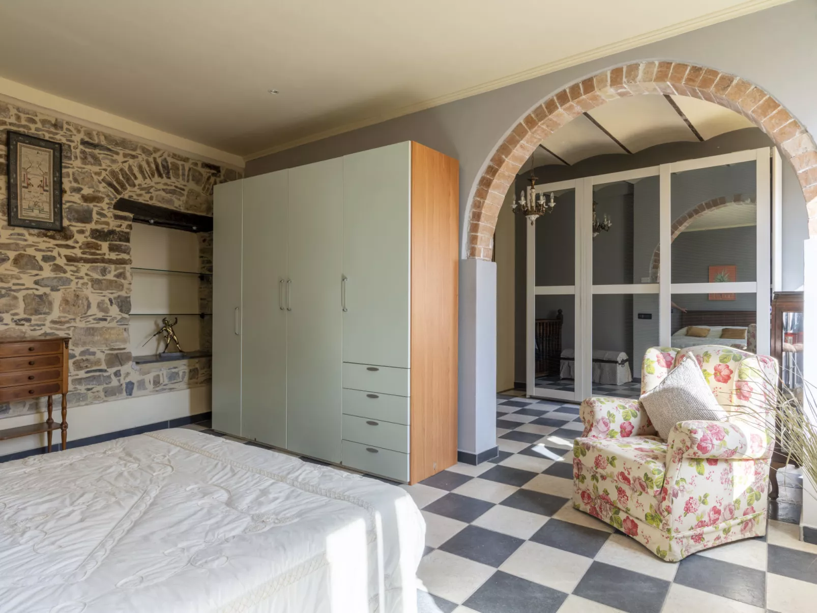 Casa Derna-Binnen
