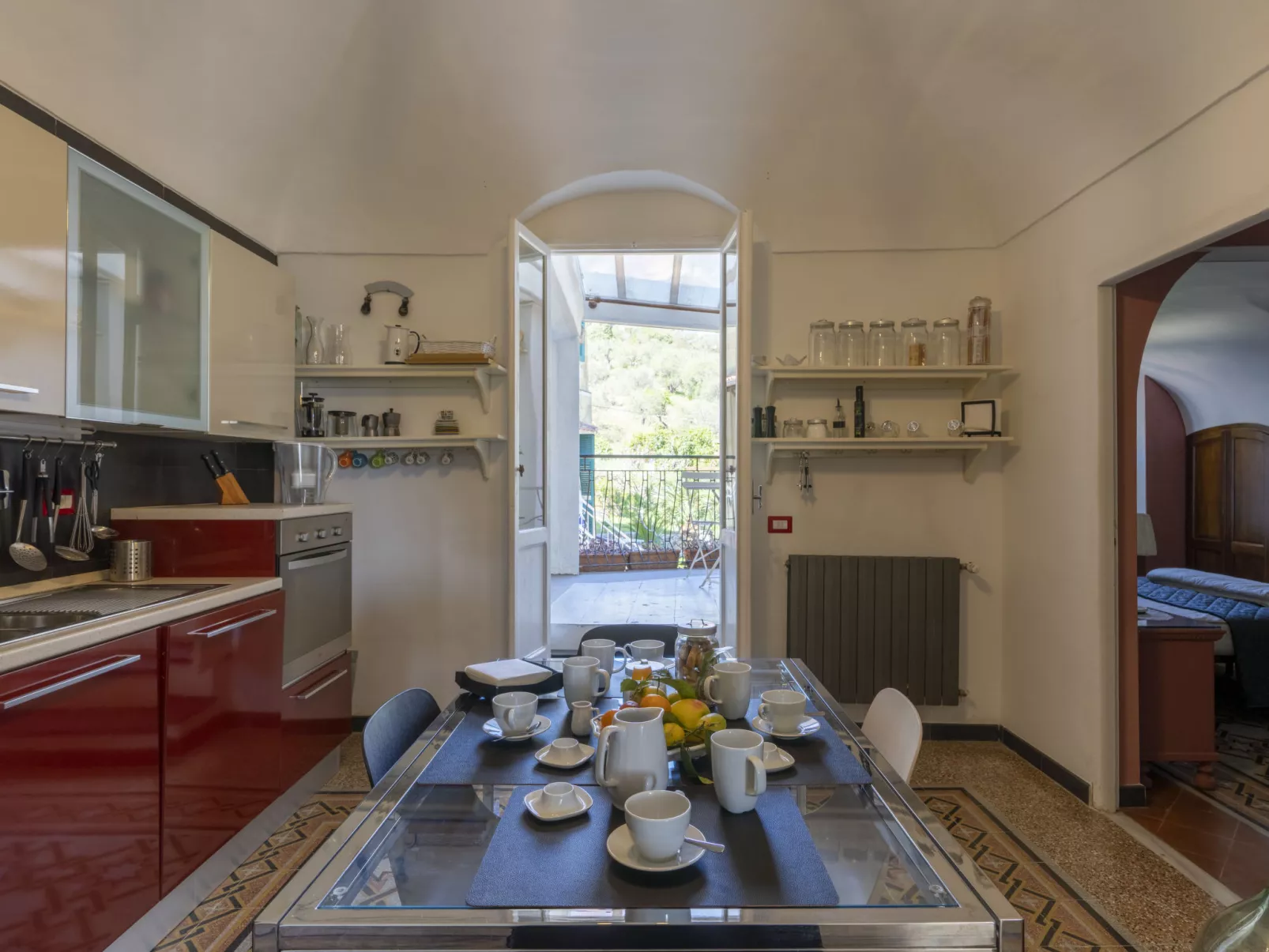 Raineri House-Binnen