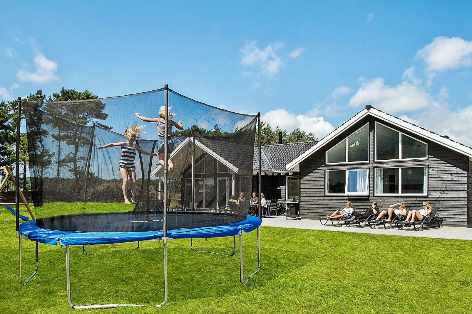Luxe vakantiehuis in Nexø met groot zwembad-Niet-getagd