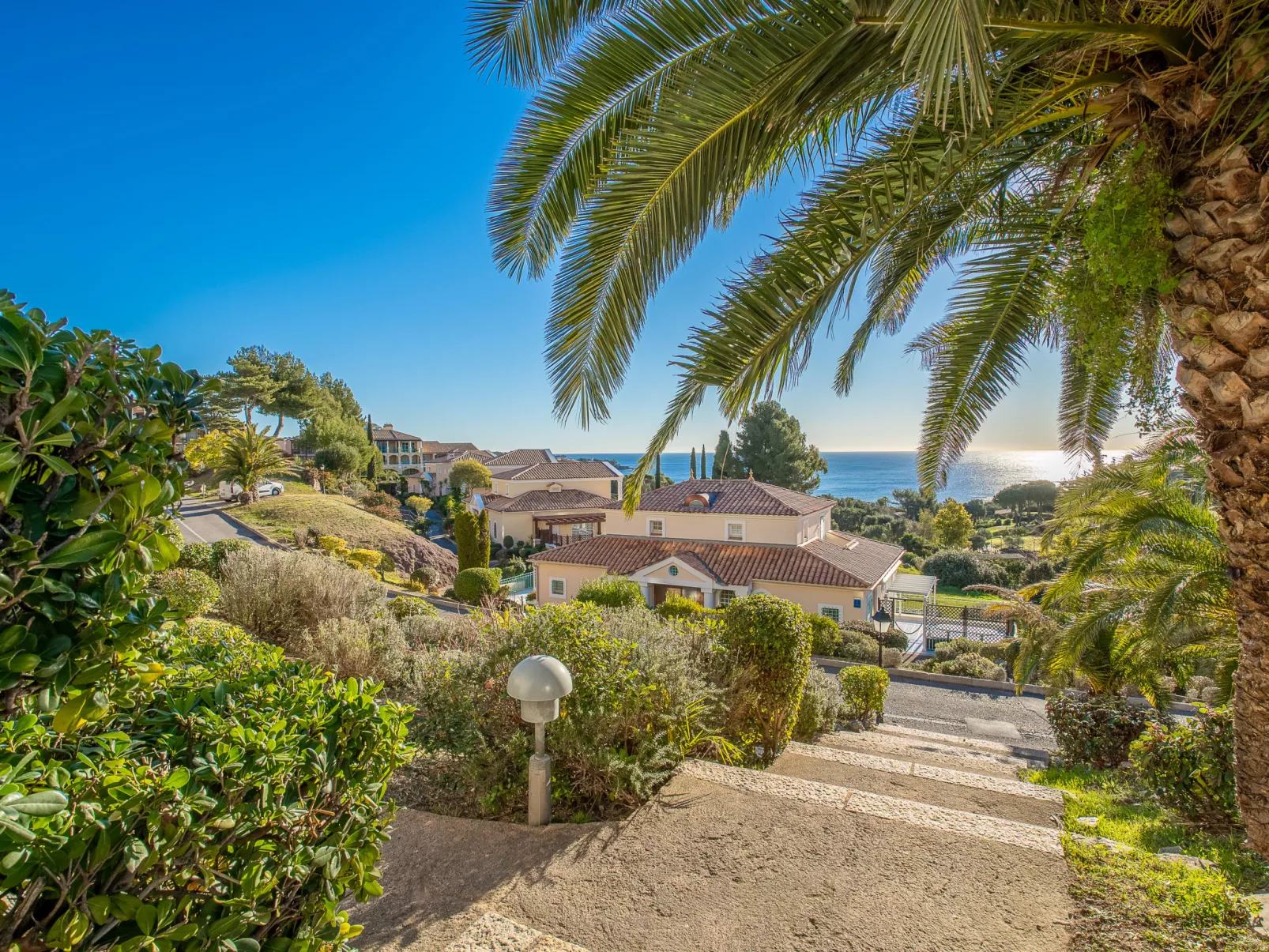 Cap Estérel - Le Hameau (Mini Villa 35)-Buiten