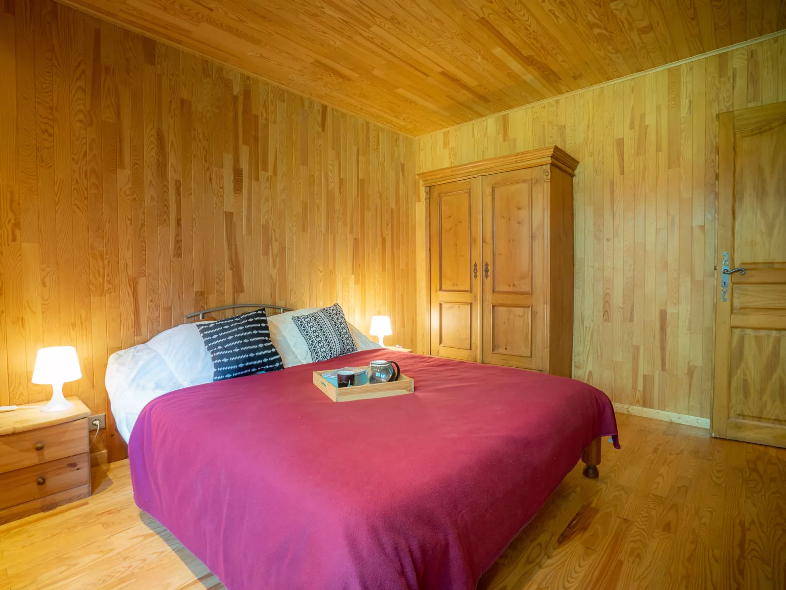 Chalet Mendiaux-Binnen