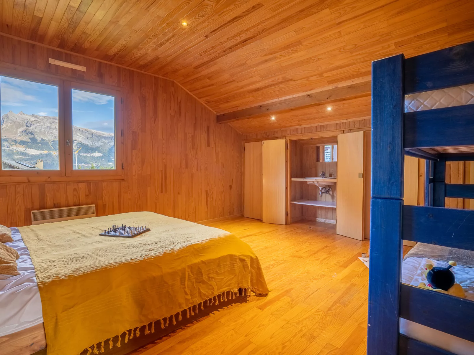 Chalet Mendiaux-Binnen