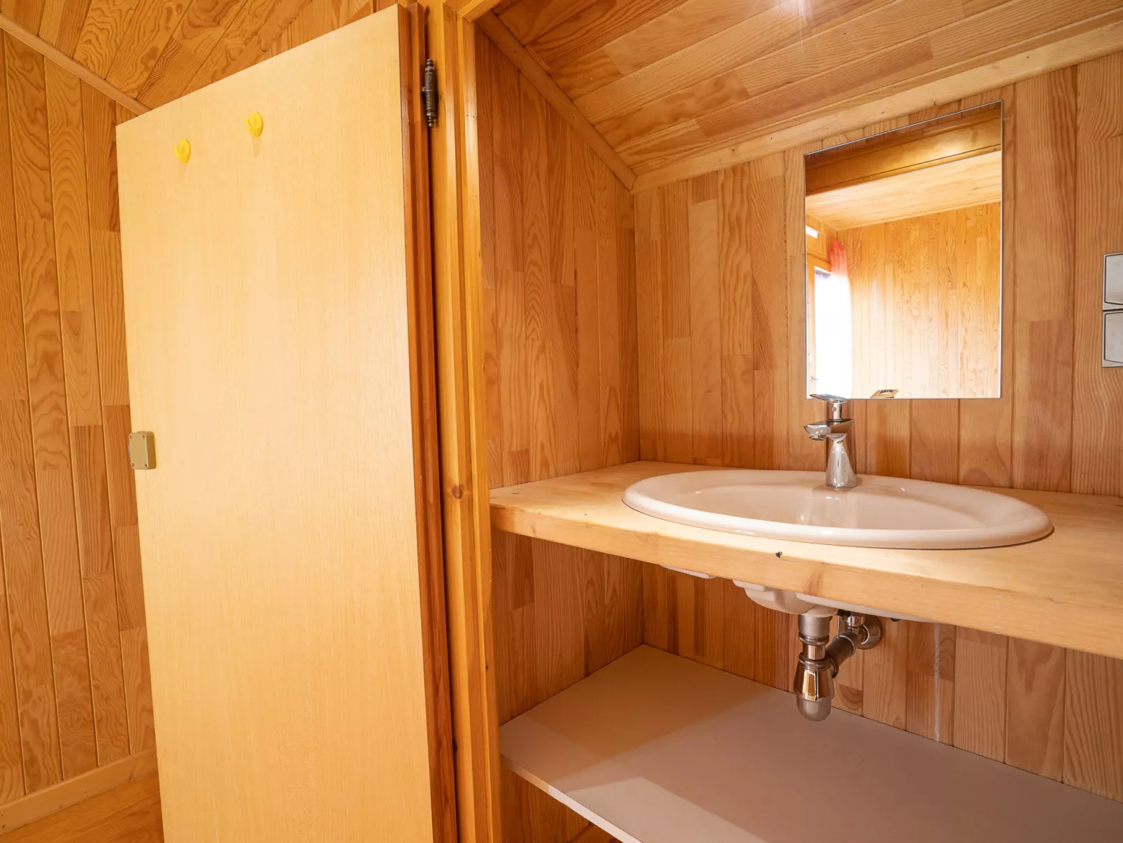 Chalet Mendiaux-Binnen