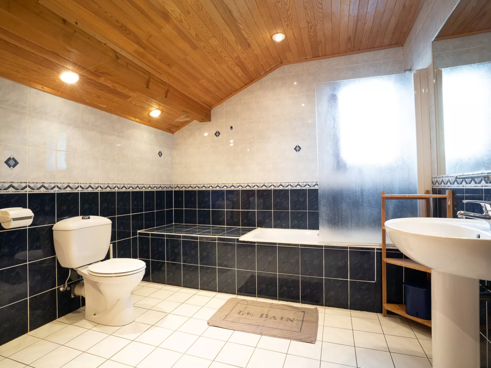 Chalet Mendiaux-Binnen