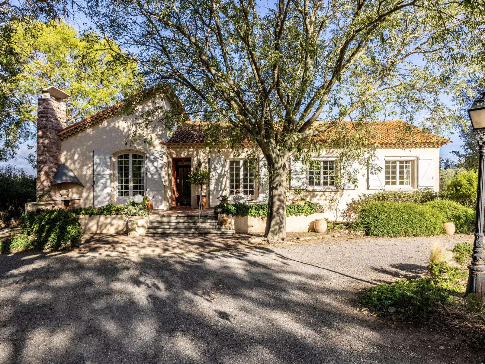 Le Clos Saint Emilie (Tennis & piscine)-Buiten
