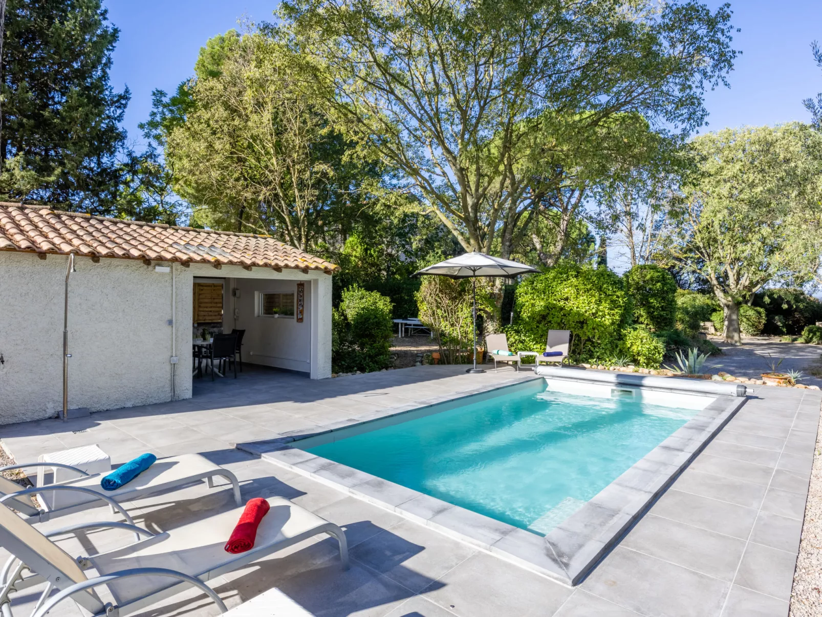 Le Clos Saint Emilie (Tennis & piscine)-Buiten